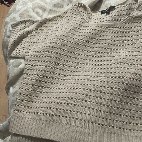 Rock & Republic Taupe Women's Crew Neck Sweater - Picture 2 of 5